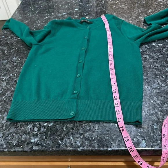 Banana Republic factory Solid button front sweater cardigan. NEW - Picture 8 of 9